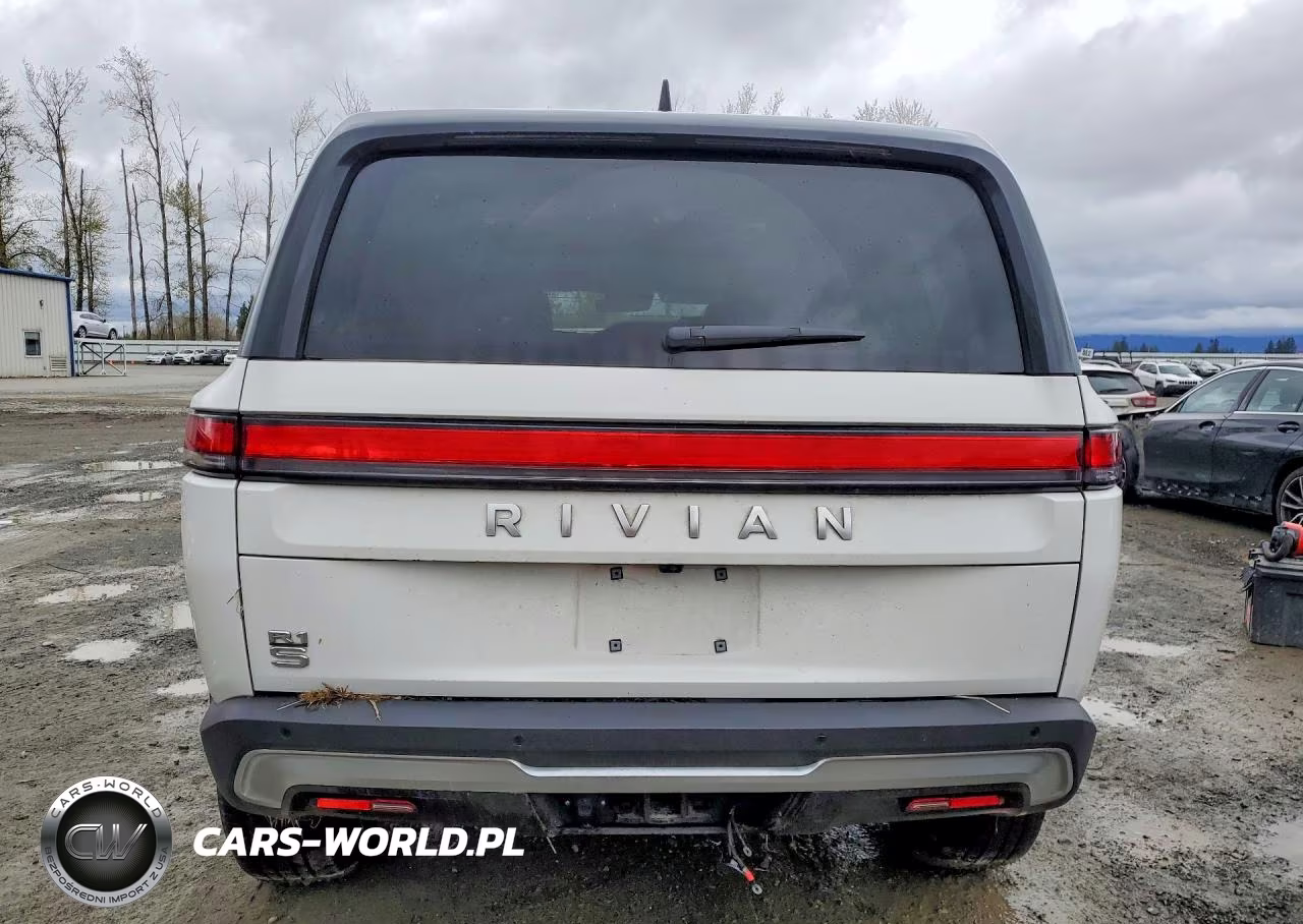 2024 Rivian R1S Adventure VIN:7PDSGBBA3RN034755 - 6