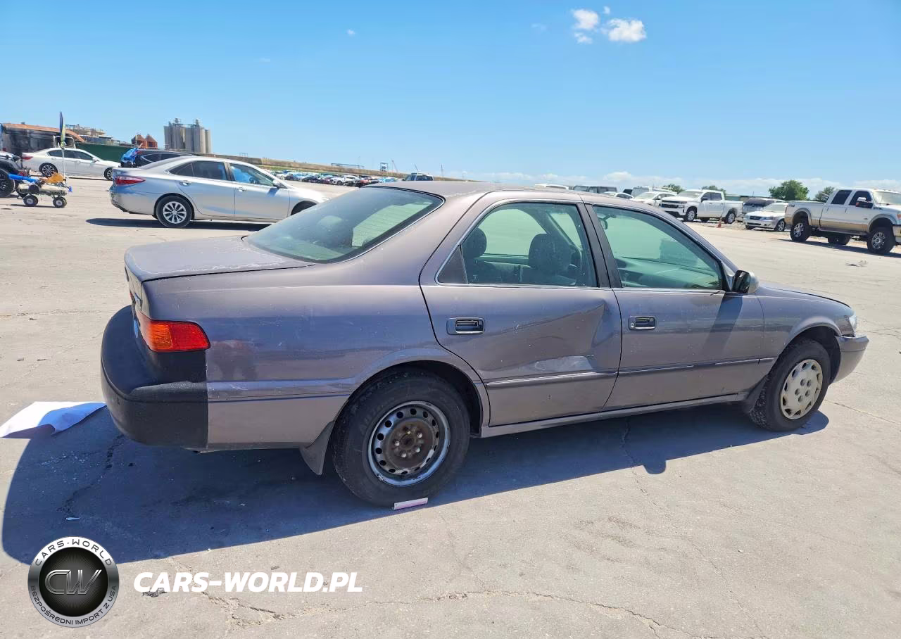 1998 Toyota Camry Le VIN:4T1BG22K6WU363625 - 3
