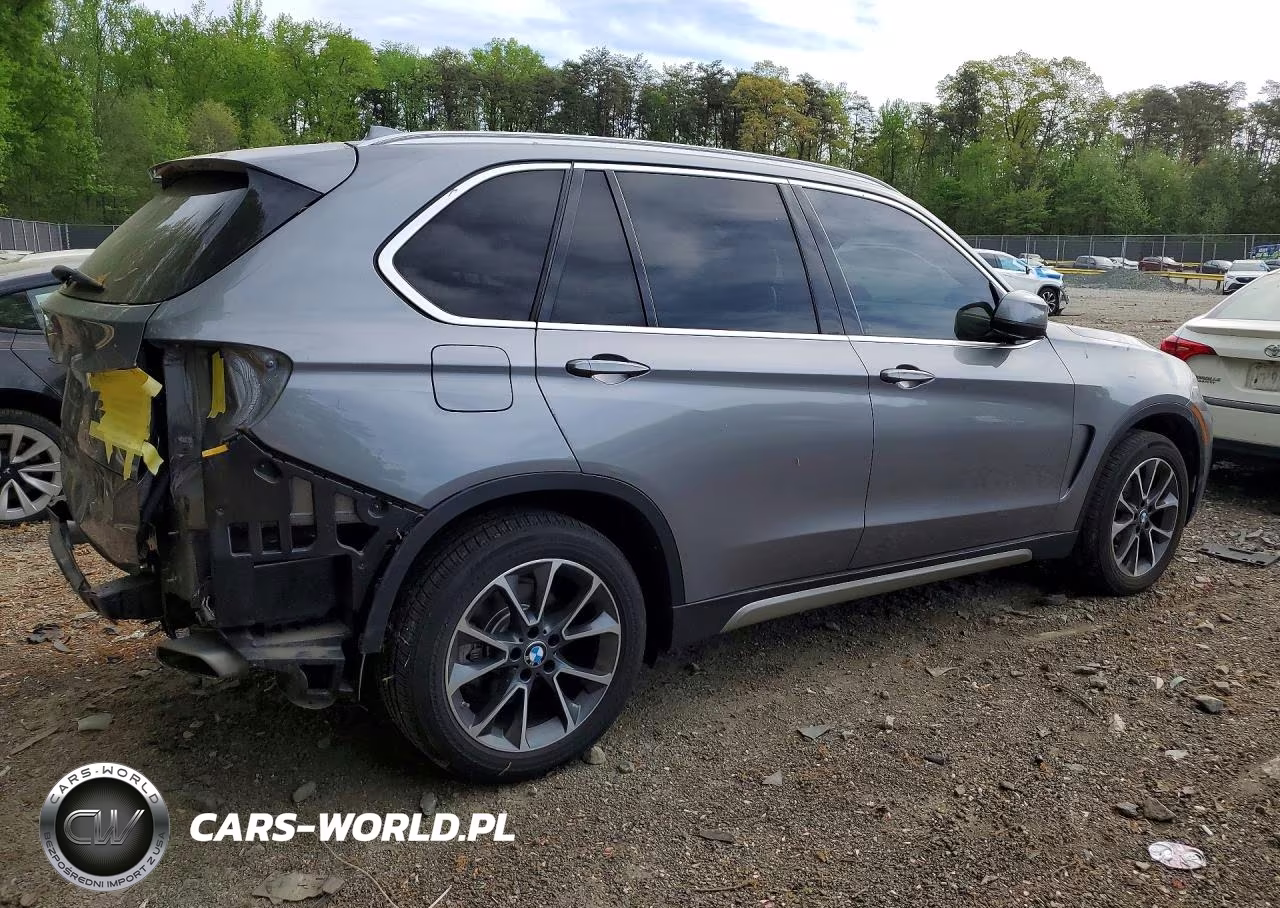 2018 BMW X5 xDrive35D VIN:5UXKS4C51J0Z89623 - 3