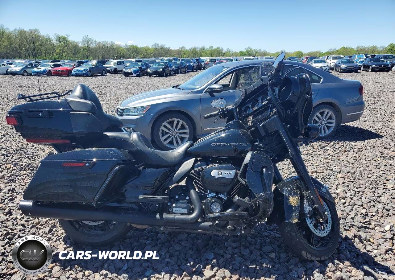 2020 Harley Davidson Flhtk