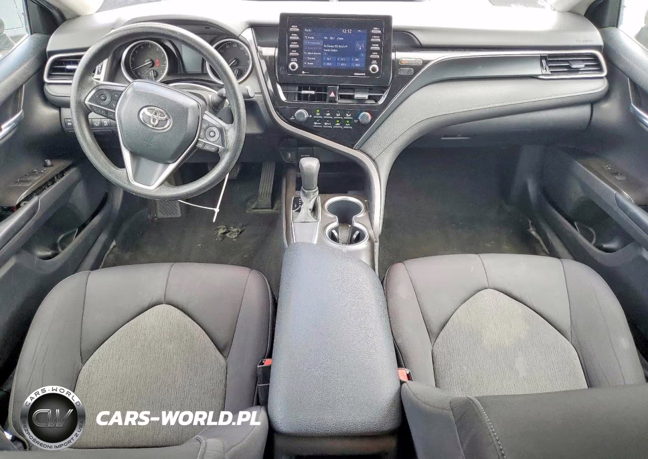 2021 Toyota Camry Le VIN:4T1C11AK5MU478604 - 8