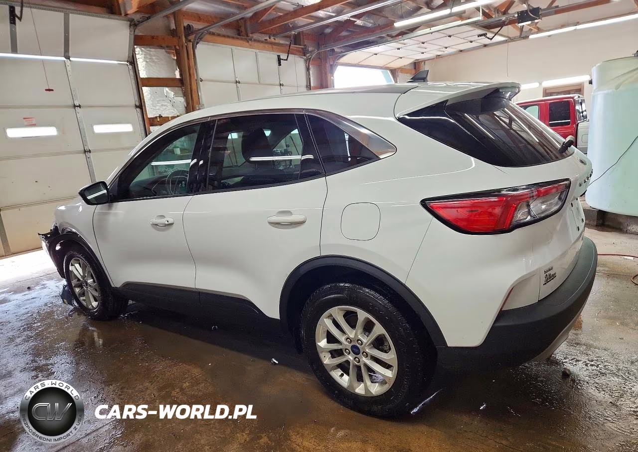 2022 Ford Escape Se VIN:1FMCU9G6XNUA83822 - 2
