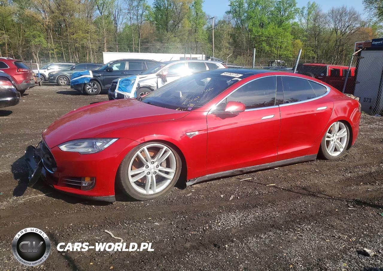 2015 Tesla Model S 85