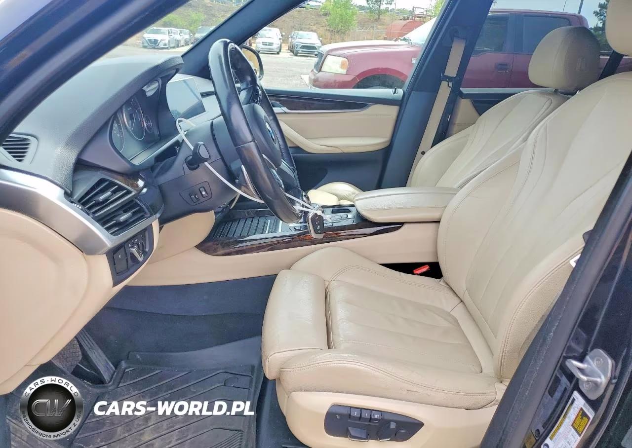 2016 BMW X5 xDrive35I VIN:5UXKR0C55G0P19923 - 7