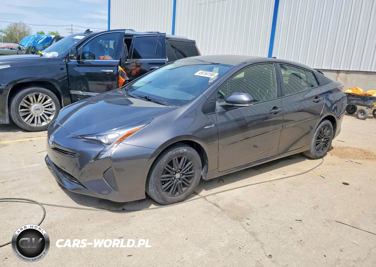 2016 Toyota Prius Two
