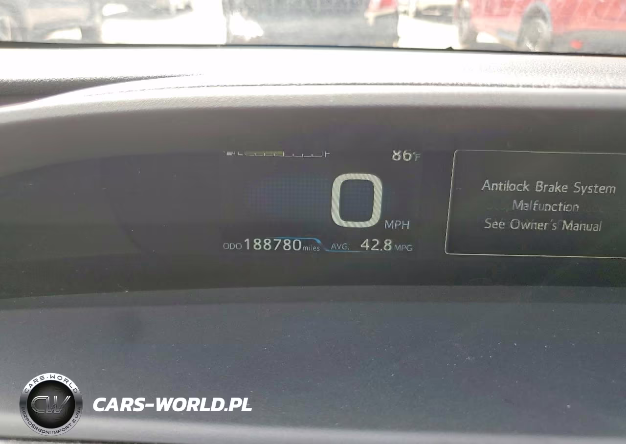 2016 Toyota Prius Two VIN:JTDKBRFU5G3004328 - 9