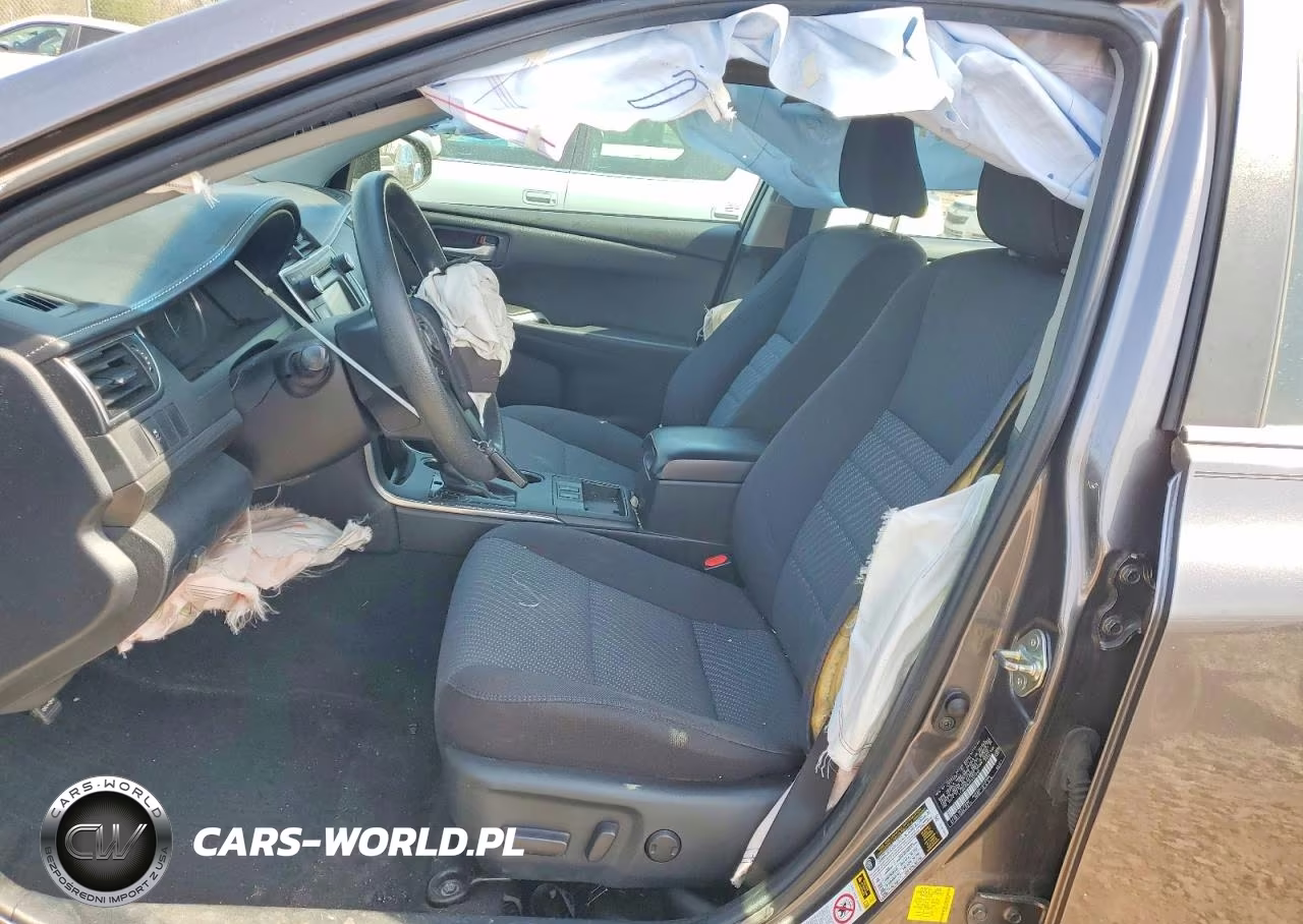 2015 Toyota Camry Hybrid Le VIN:4T1BD1FKXFU171704 - 7