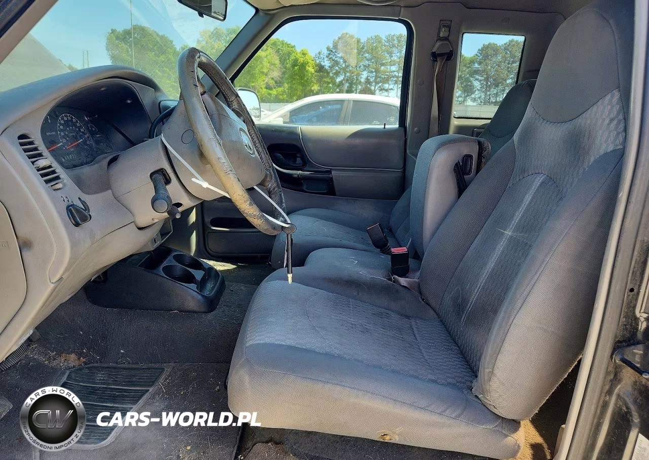 2001 Mazda B3000 Cab Plus VIN:4F4YR16U81TM01716 - 7