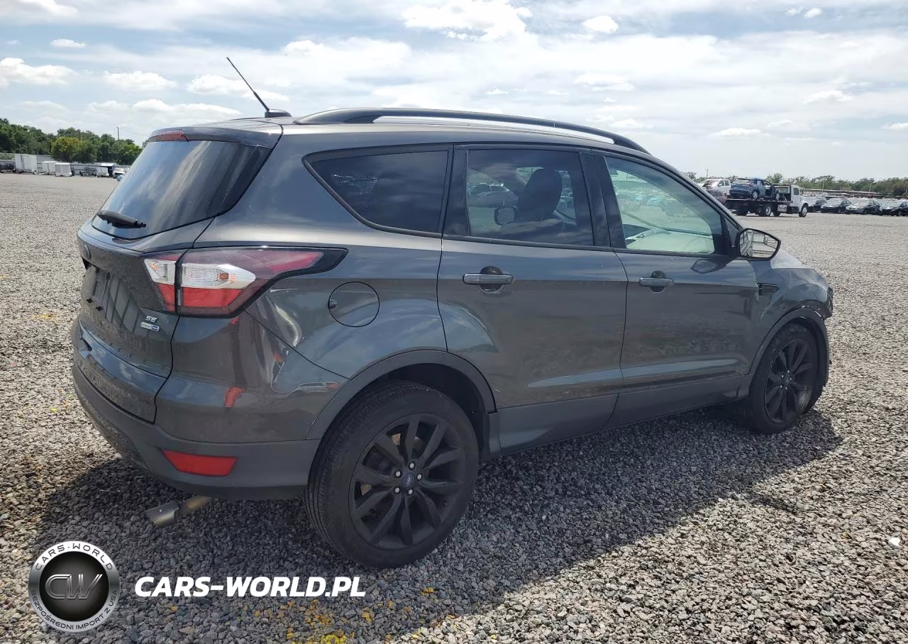 2018 Ford Escape Se VIN:1FMCU9GD3JUB69336 - 3