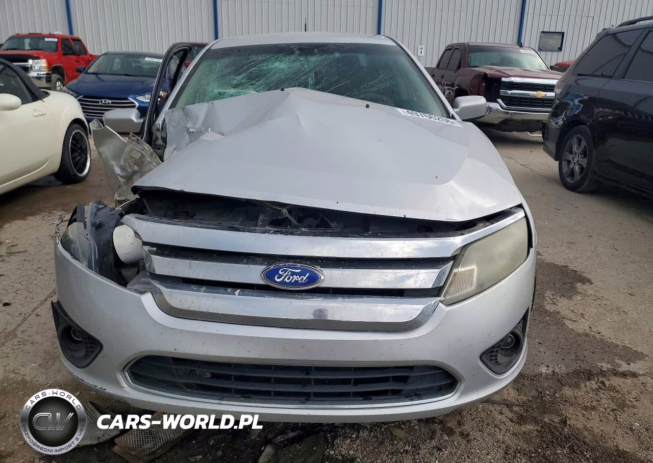 2012 Ford Fusion Se VIN:3FAHP0HA5CR260349 - 5