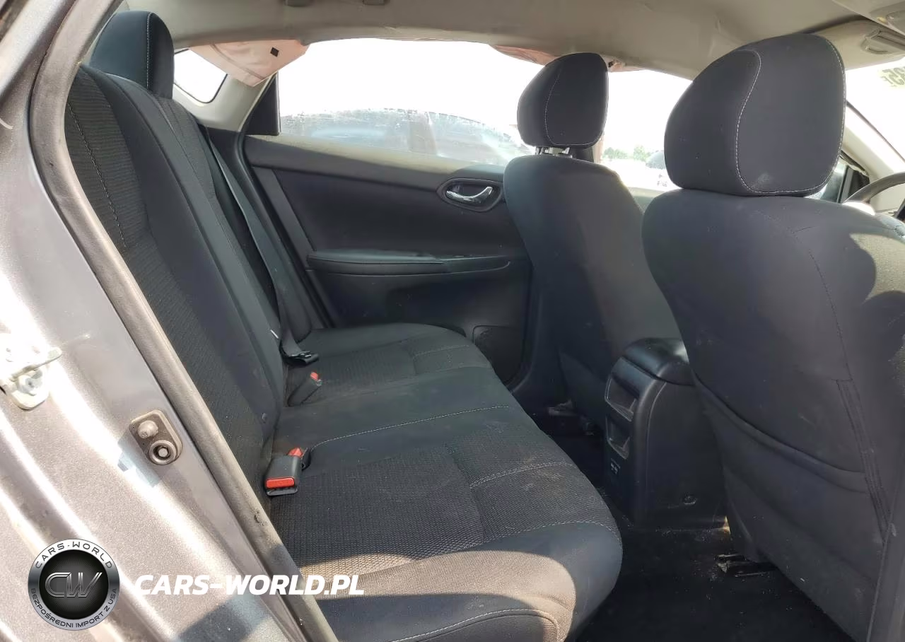 2017 Nissan Sentra S VIN:3N1AB7AP0HY334083 - 10