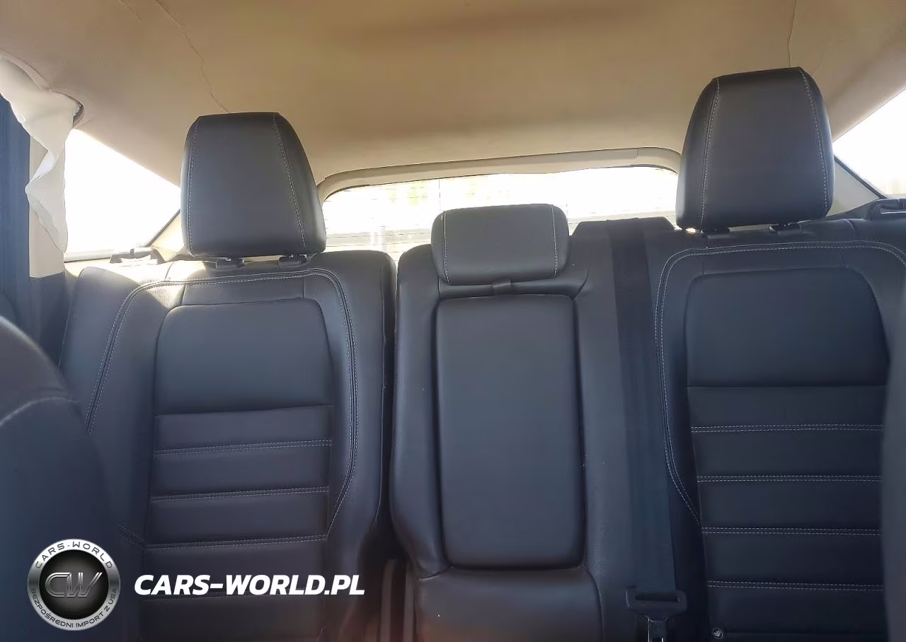 2017 Ford Escape Titanium VIN:1FMCU0JD9HUD03734 - 10