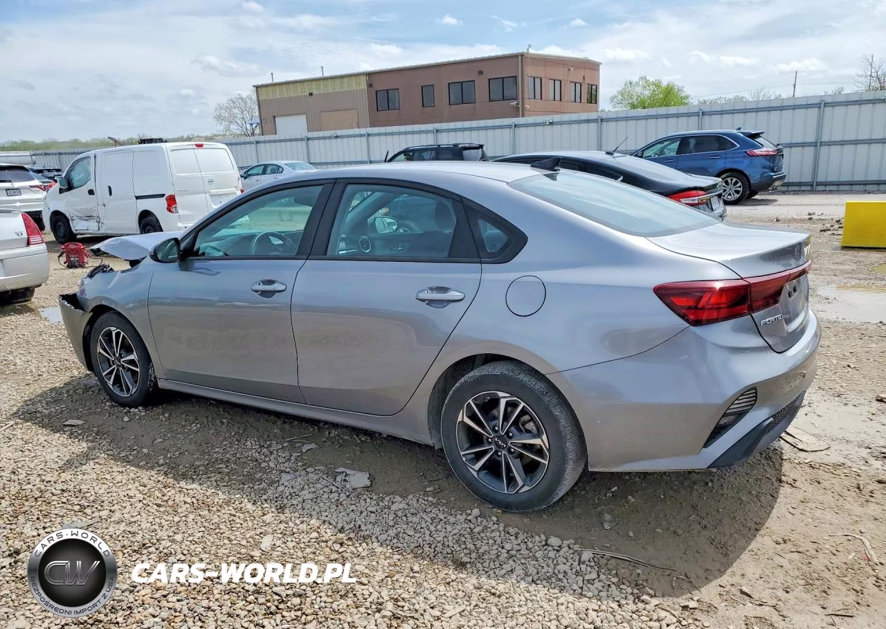 2024 Kia Forte Lxs VIN:3KPF24AD7RE704486 - 2