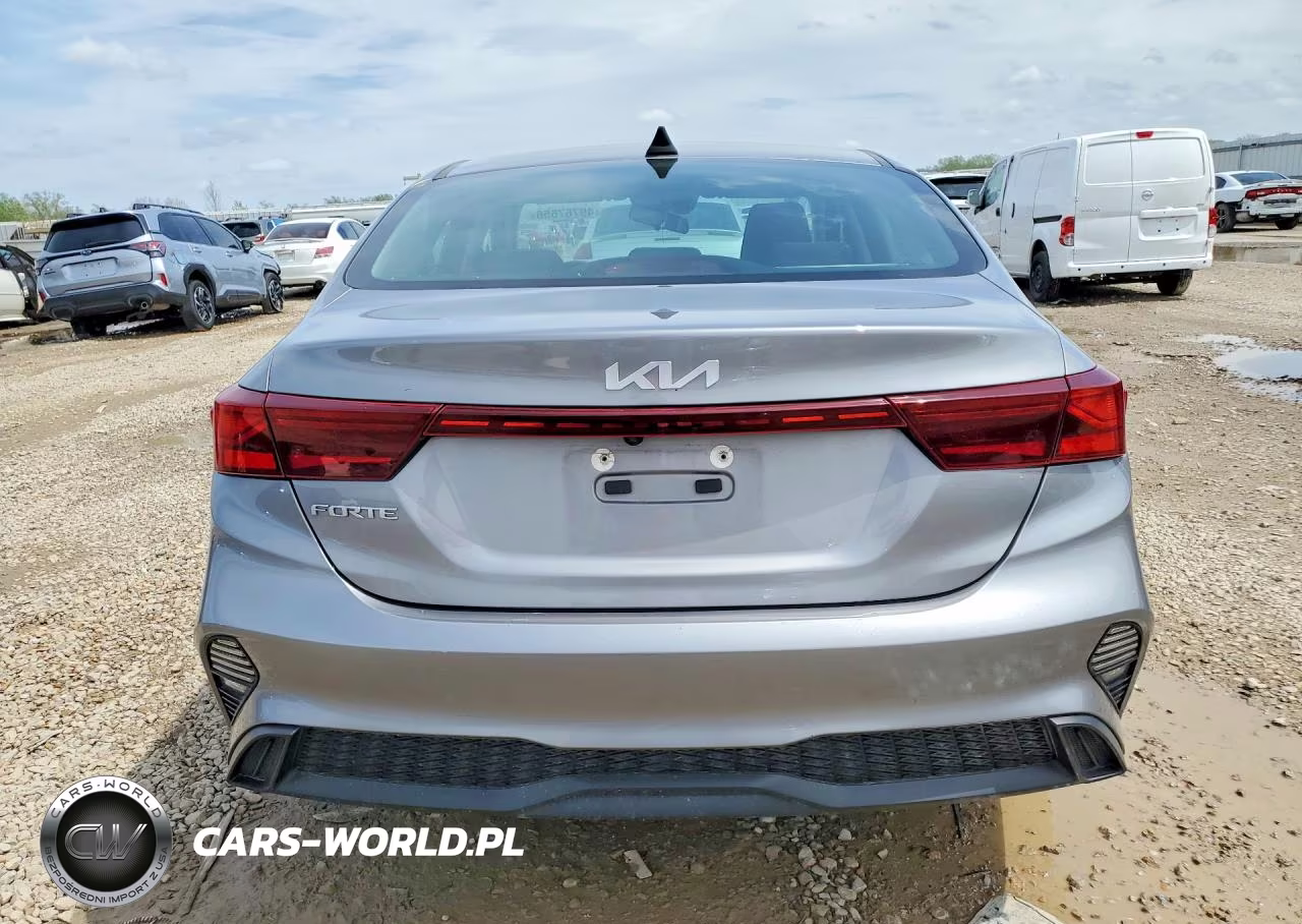 2024 Kia Forte Lxs VIN:3KPF24AD7RE704486 - 6
