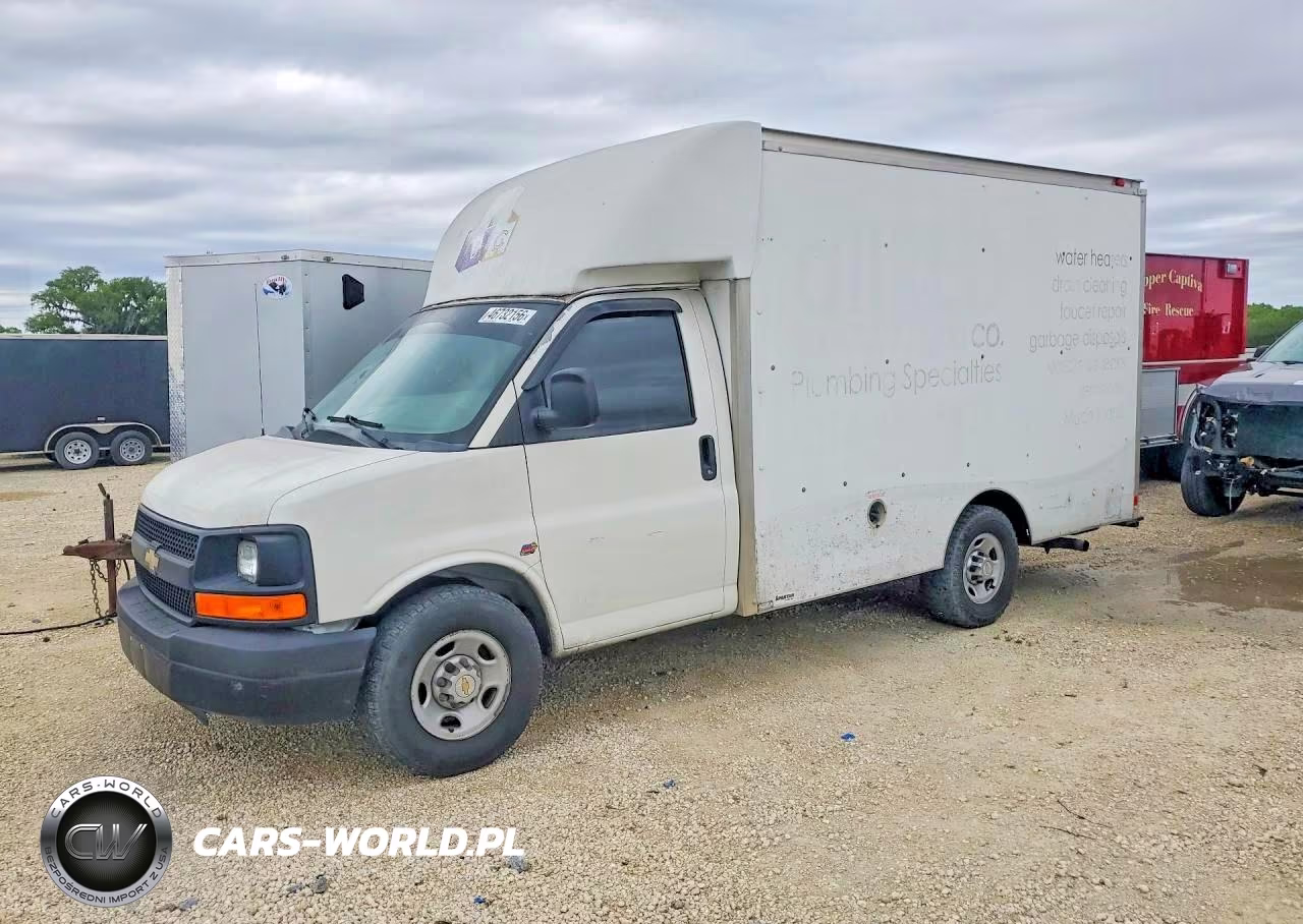 2012 Chevrolet Express Delivery Truck