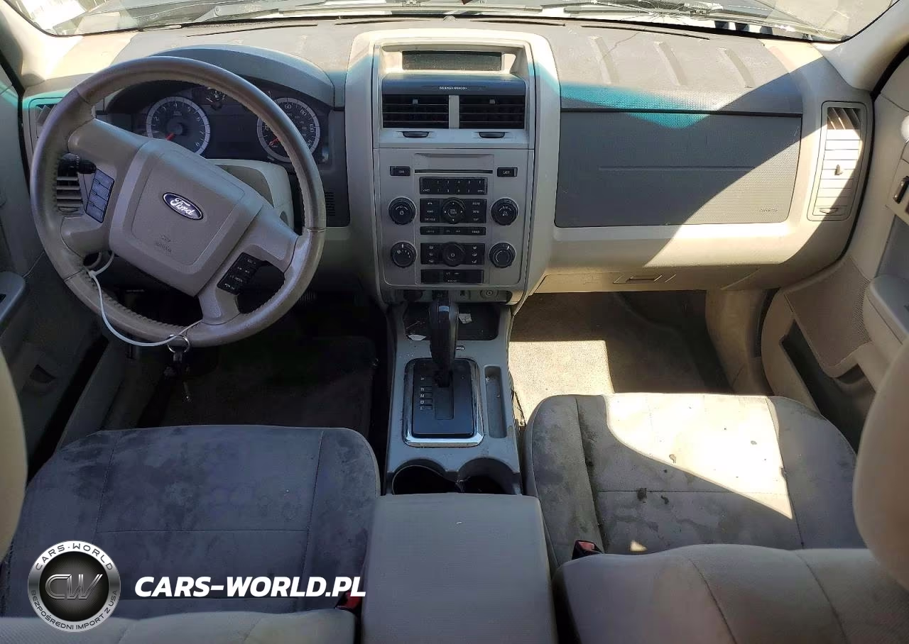 2011 Ford Escape Xlt VIN:1FMCU9DG9BKA45454 - 8