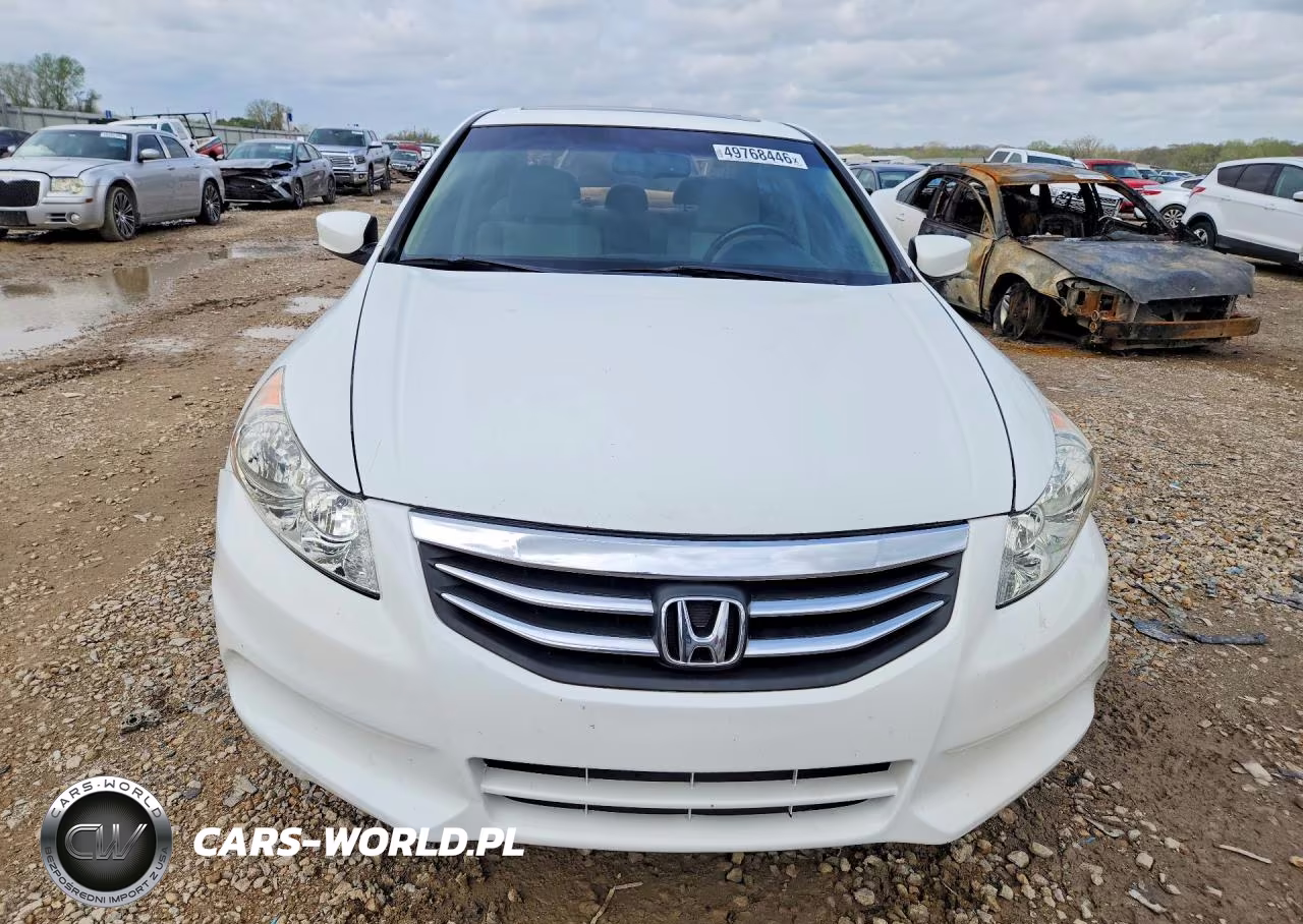2011 Honda Accord VIN:1HGCP2F88BA027754 - 5