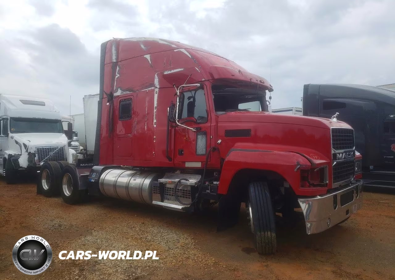 2025 Mack Pinnacle Semi Truck VIN:1M1PN4GYXSM017743 - 9