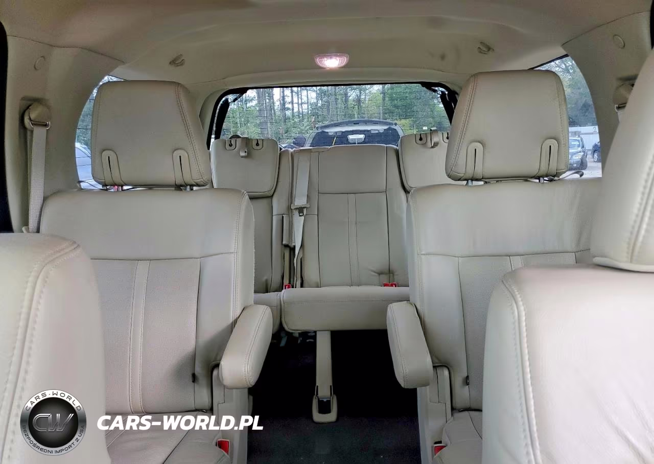 2015 Lincoln Navigator VIN:5LMJJ2JT1FEJ05818 - 10