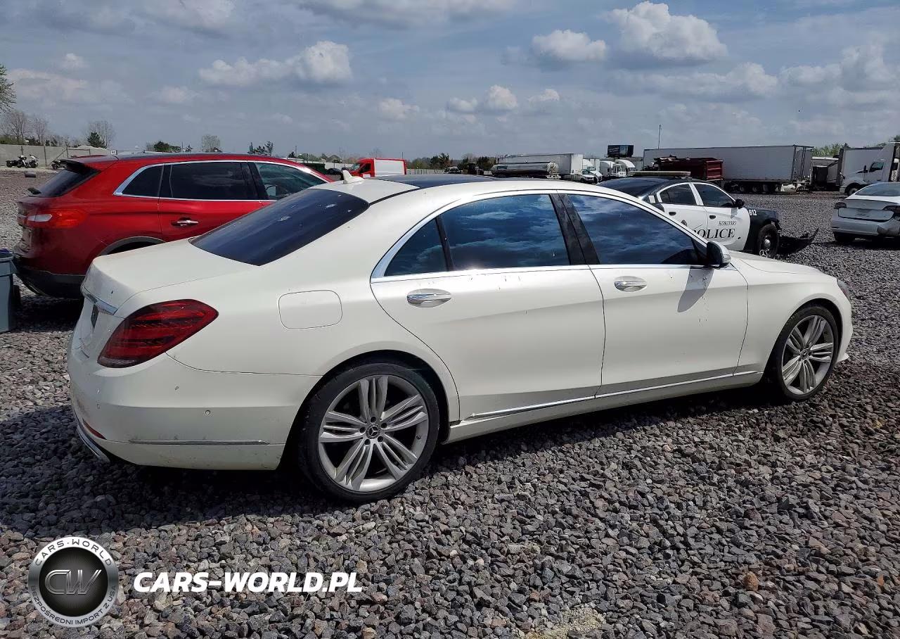 2018 Mercedes-Benz S 560 VIN:WDDUG8DB2JA407469 - 3