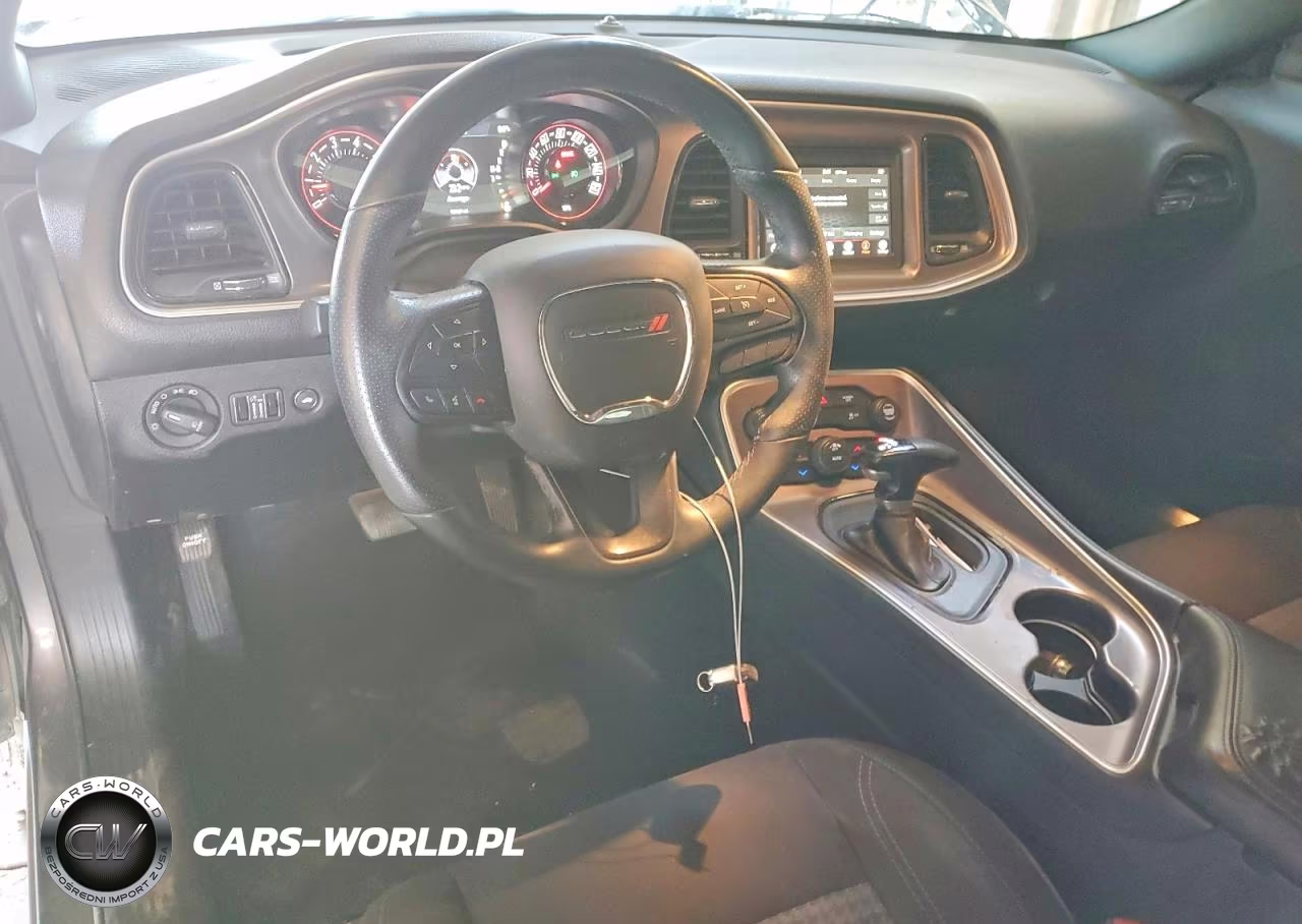 2021 Dodge Challenger Sxt VIN:2C3CDZAGXMH668234 - 8