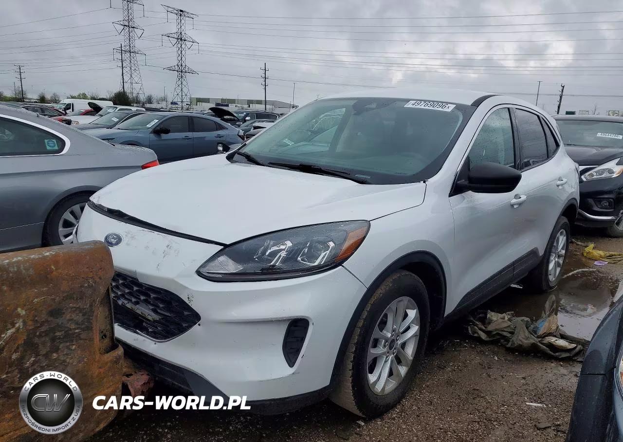 2022 Ford Escape Se