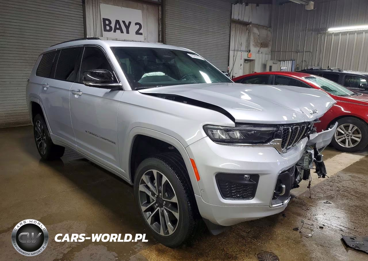 2023 Jeep Grand Cherokee L Overland VIN:1C4RJKDG7P8110482 - 4
