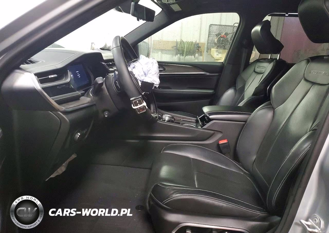 2023 Jeep Grand Cherokee L Overland VIN:1C4RJKDG7P8110482 - 7