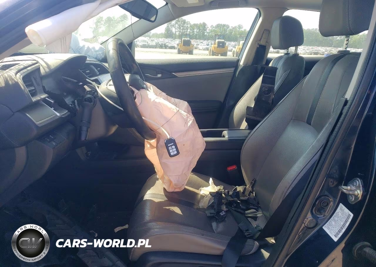 2017 Honda Civic Touring VIN:2HGFC1F95HH633552 - 7