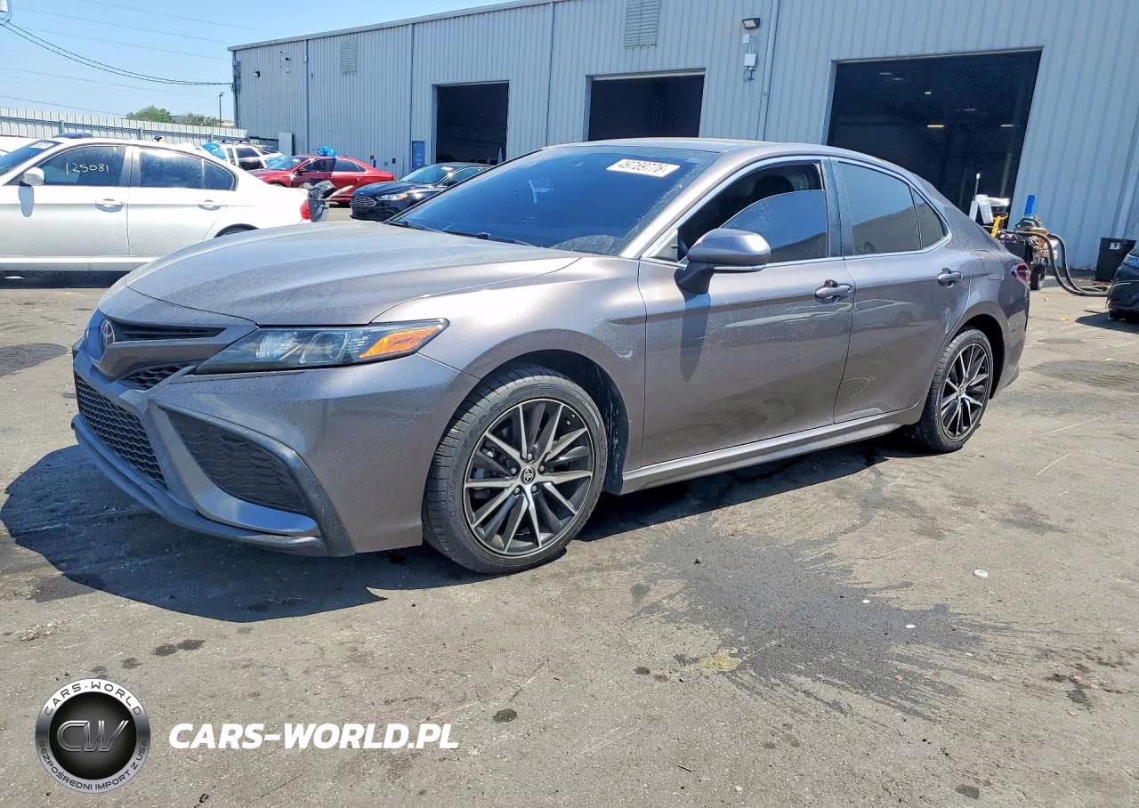 2021 Toyota Camry Se – zdjęcie 1 z 12