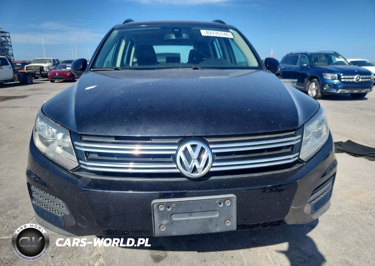 2016 Volkswagen Tiguan VIN:WVGAV7AX0GW520003 - 5