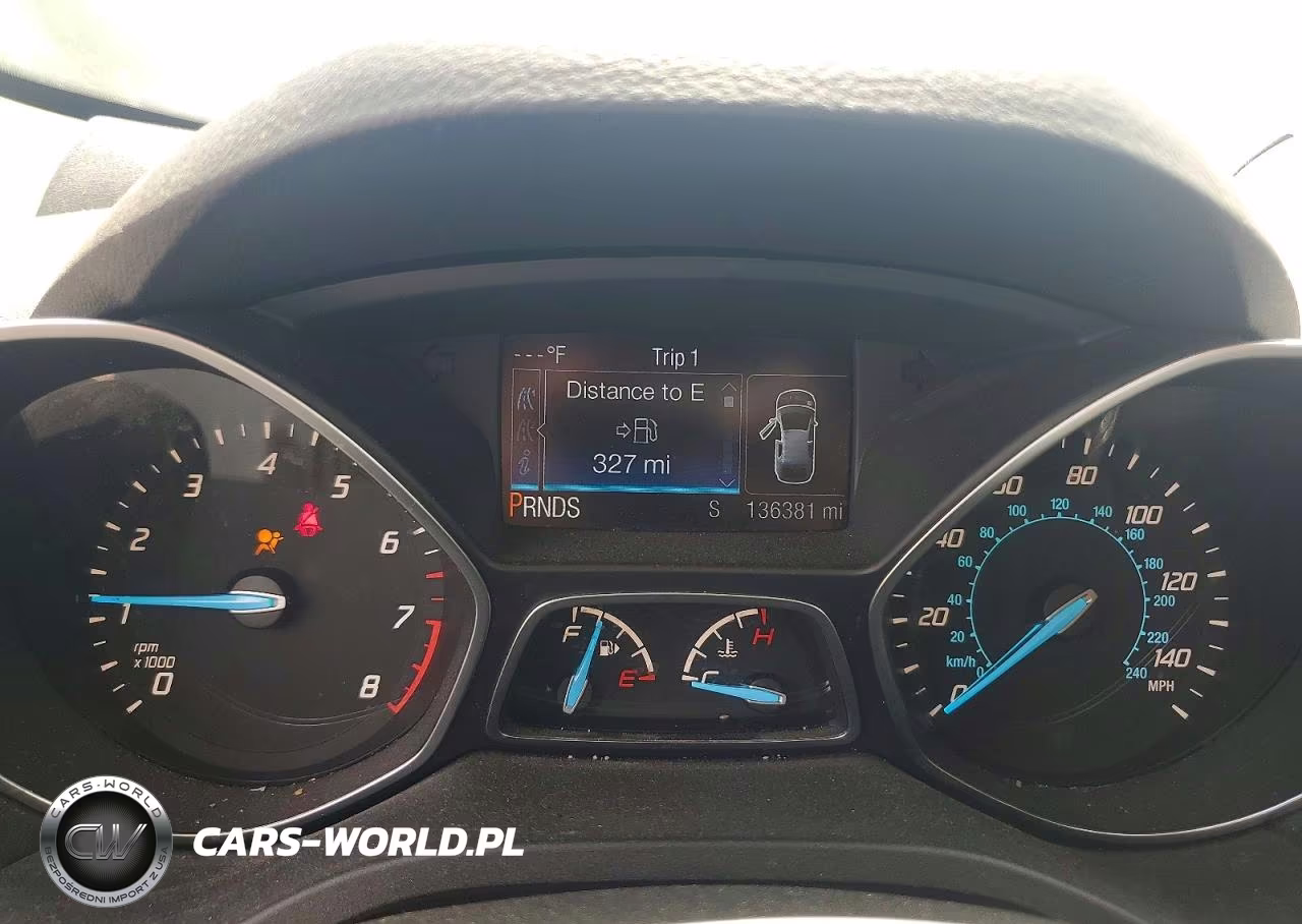 2015 Ford Escape Titanium VIN:1FMCU9J98FUB68372 - 9