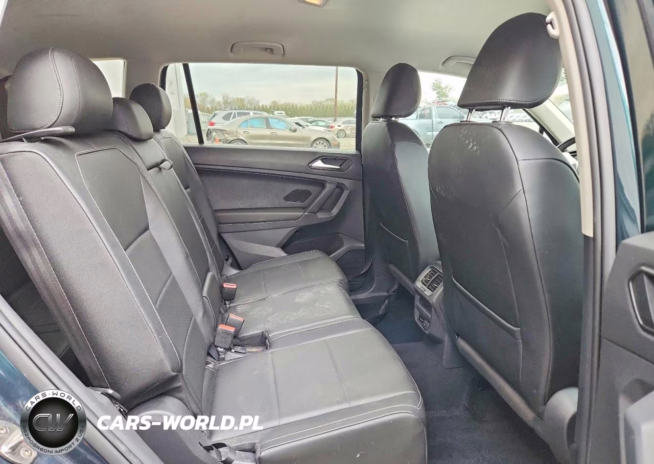 2018 Volkswagen Tiguan Se VIN:3VV2B7AX7JM200767 - 11