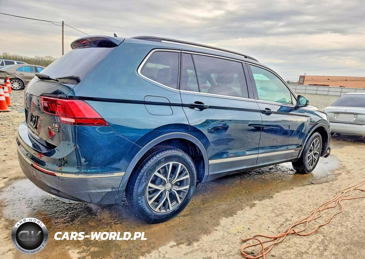 2018 Volkswagen Tiguan Se VIN:3VV2B7AX7JM200767 - 3