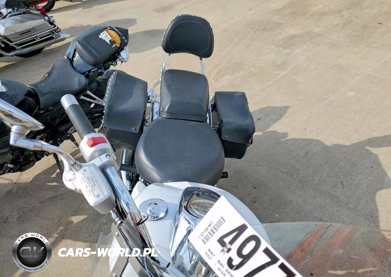 2017 Suzuki Vl800 VIN:JS1VS55A4H2100207 - 5