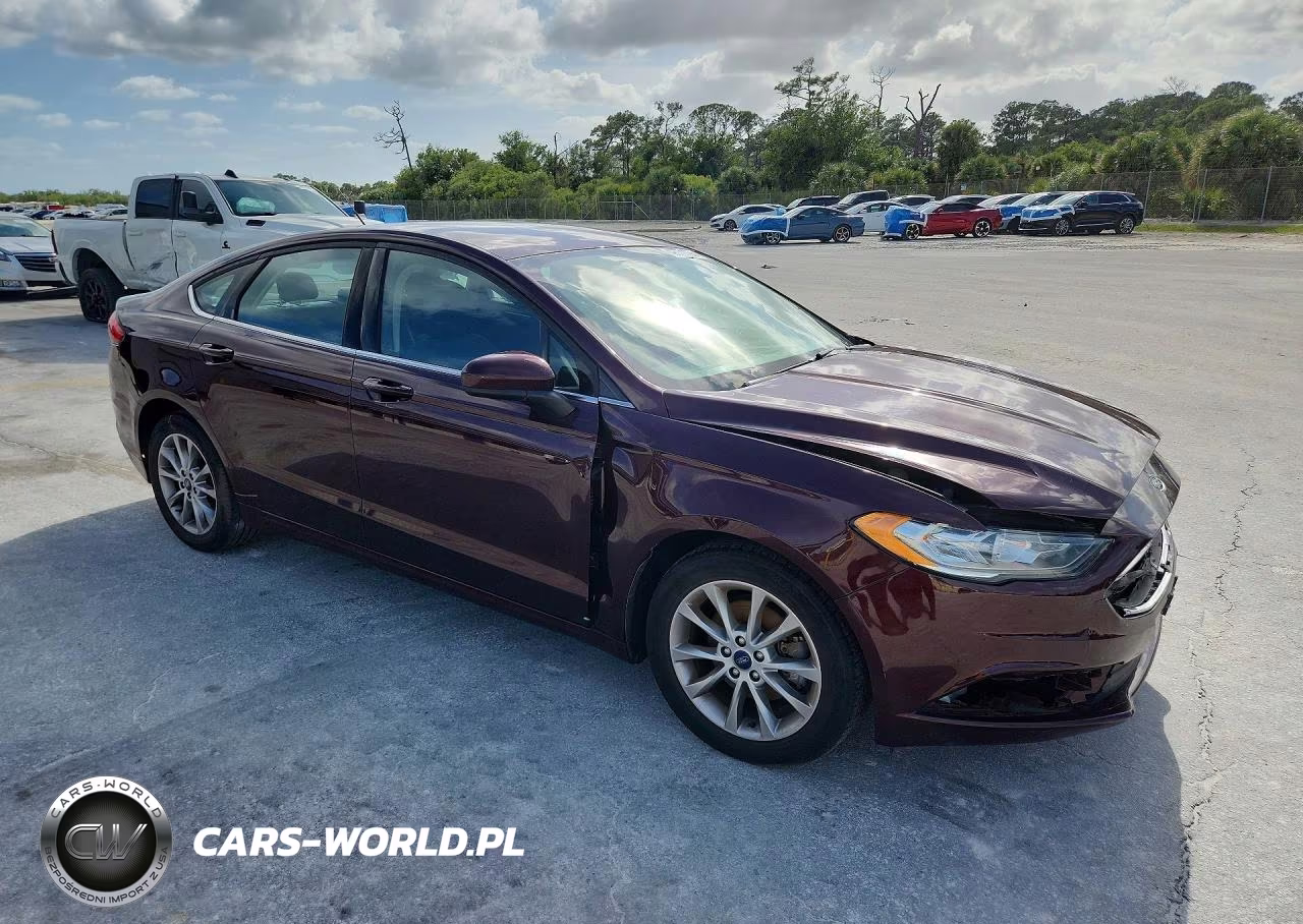 2017 Ford Fusion Se VIN:3FA6P0H74HR410552 - 4