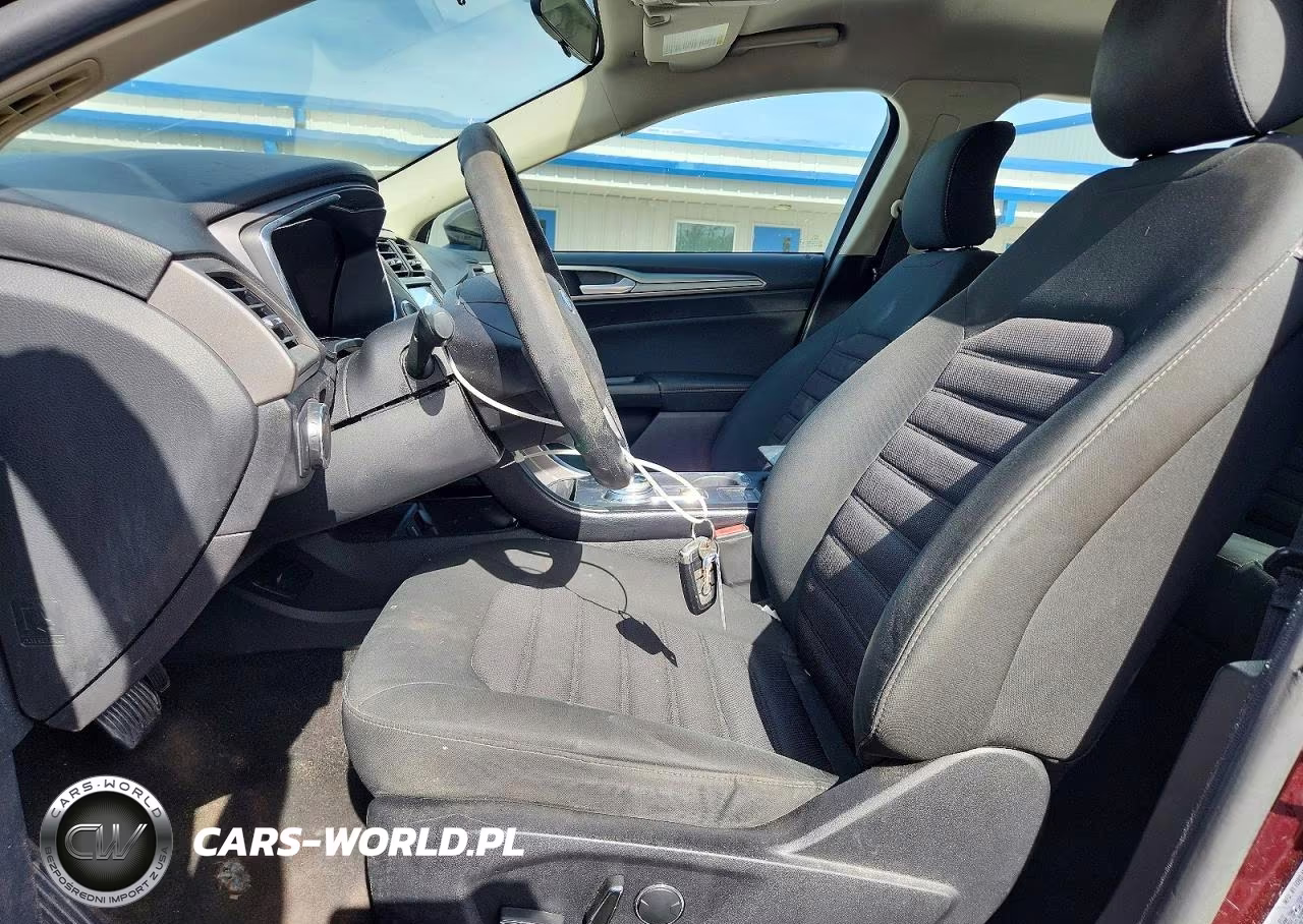 2017 Ford Fusion Se VIN:3FA6P0H74HR410552 - 7