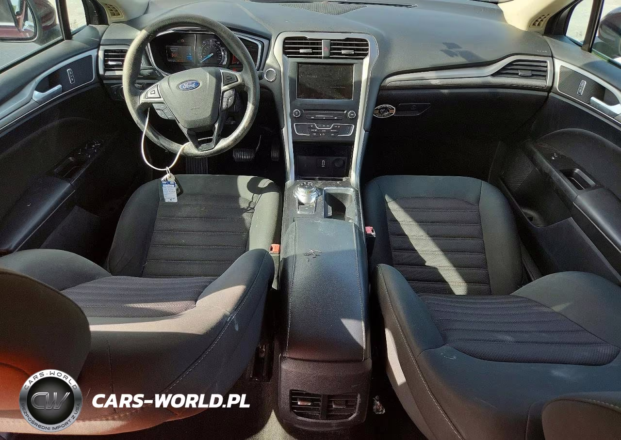 2017 Ford Fusion Se VIN:3FA6P0H74HR410552 - 8