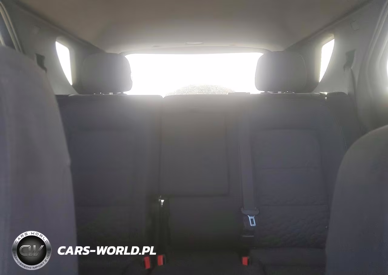 2018 Chevrolet Equinox Lt VIN:2GNAXSEV8J6301647 - 10