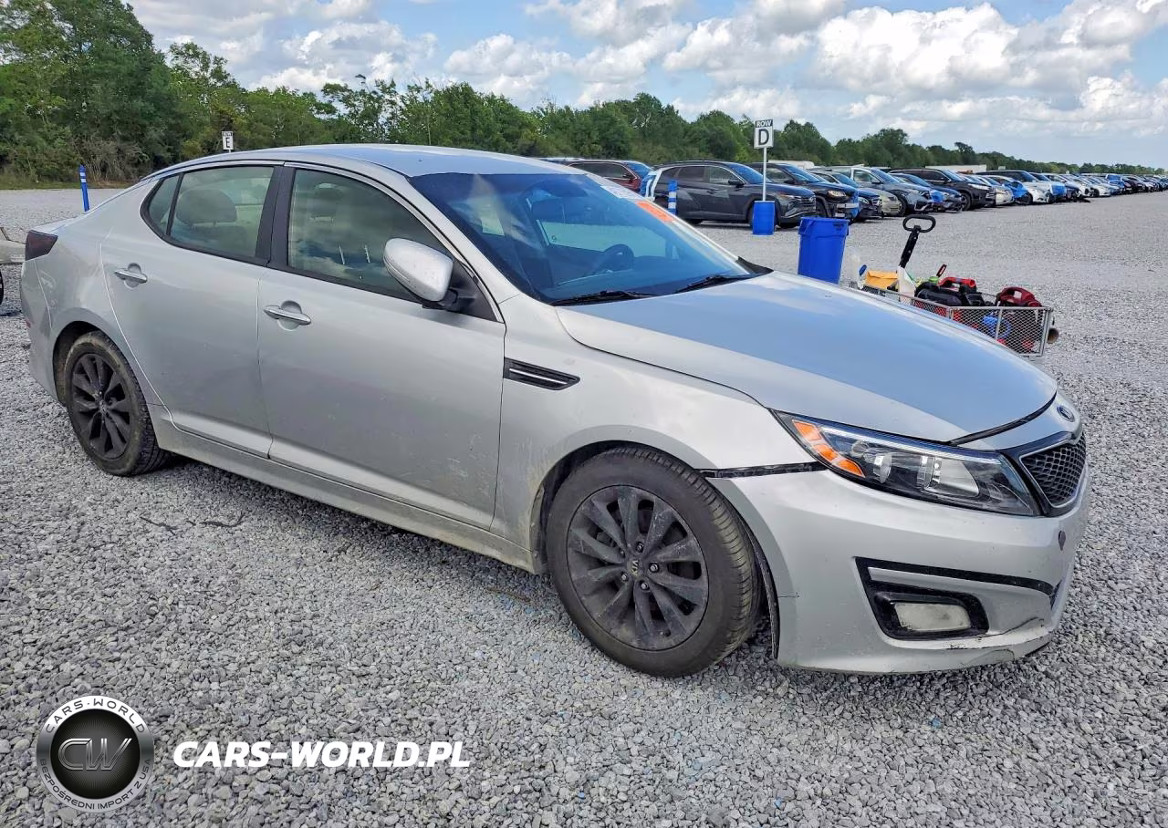 2014 Kia Optima Lx VIN:5XXGM4A77EG318161 - 4