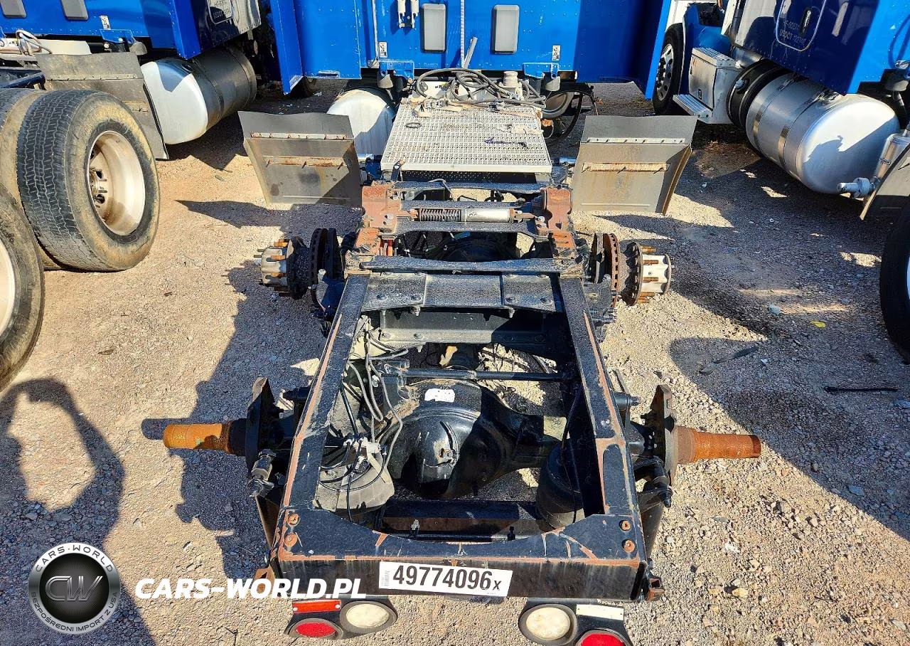2019 Peterbilt 579 Truck Cab And Chassis VIN:1XPBDP9X4KD446085 - 9