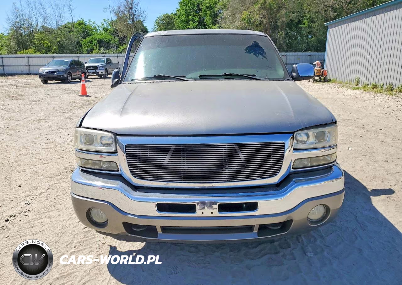 2007 GMC New Sierra C1500 Classic VIN:2GTEC13V671166323 - 5