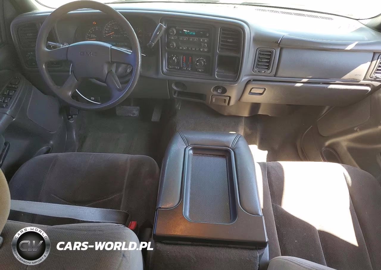 2007 GMC New Sierra C1500 Classic VIN:2GTEC13V671166323 - 8