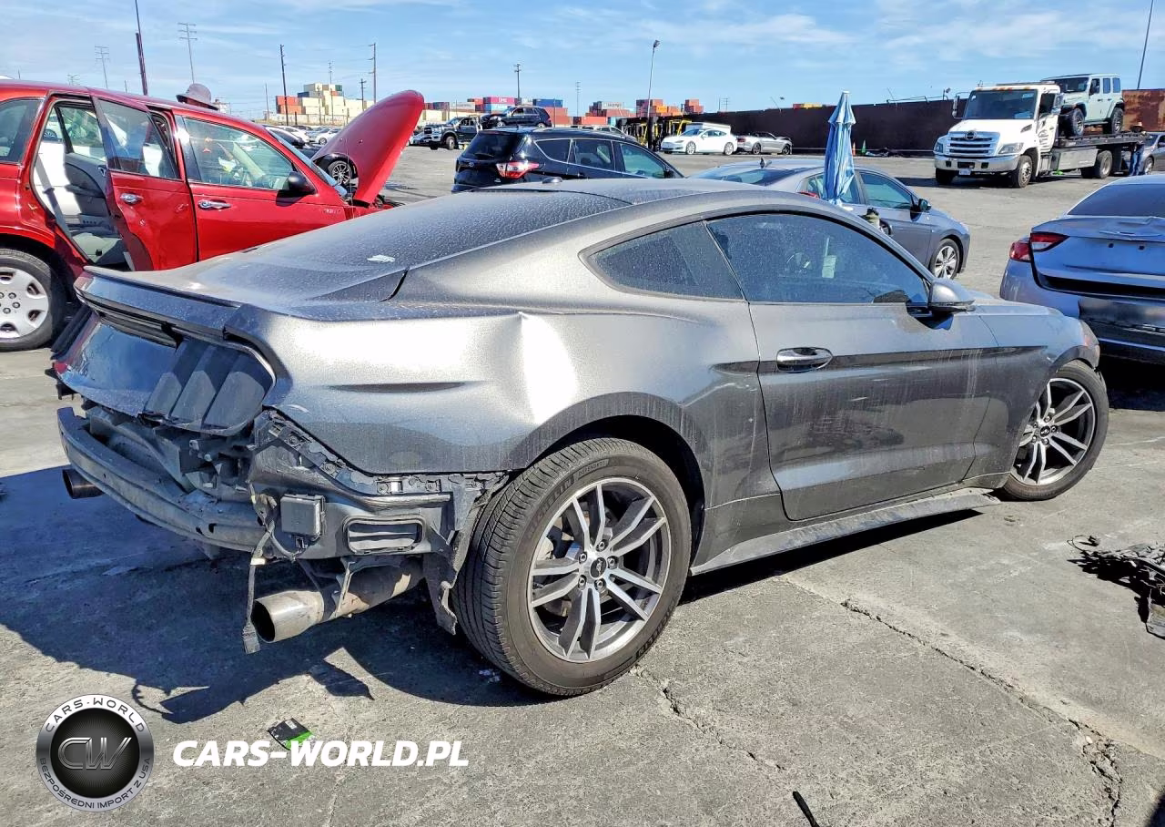 2017 Ford Mustang VIN:1FA6P8TH5H5239439 - 3