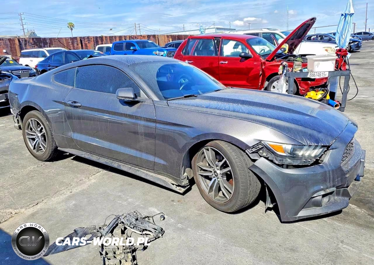 2017 Ford Mustang VIN:1FA6P8TH5H5239439 - 4