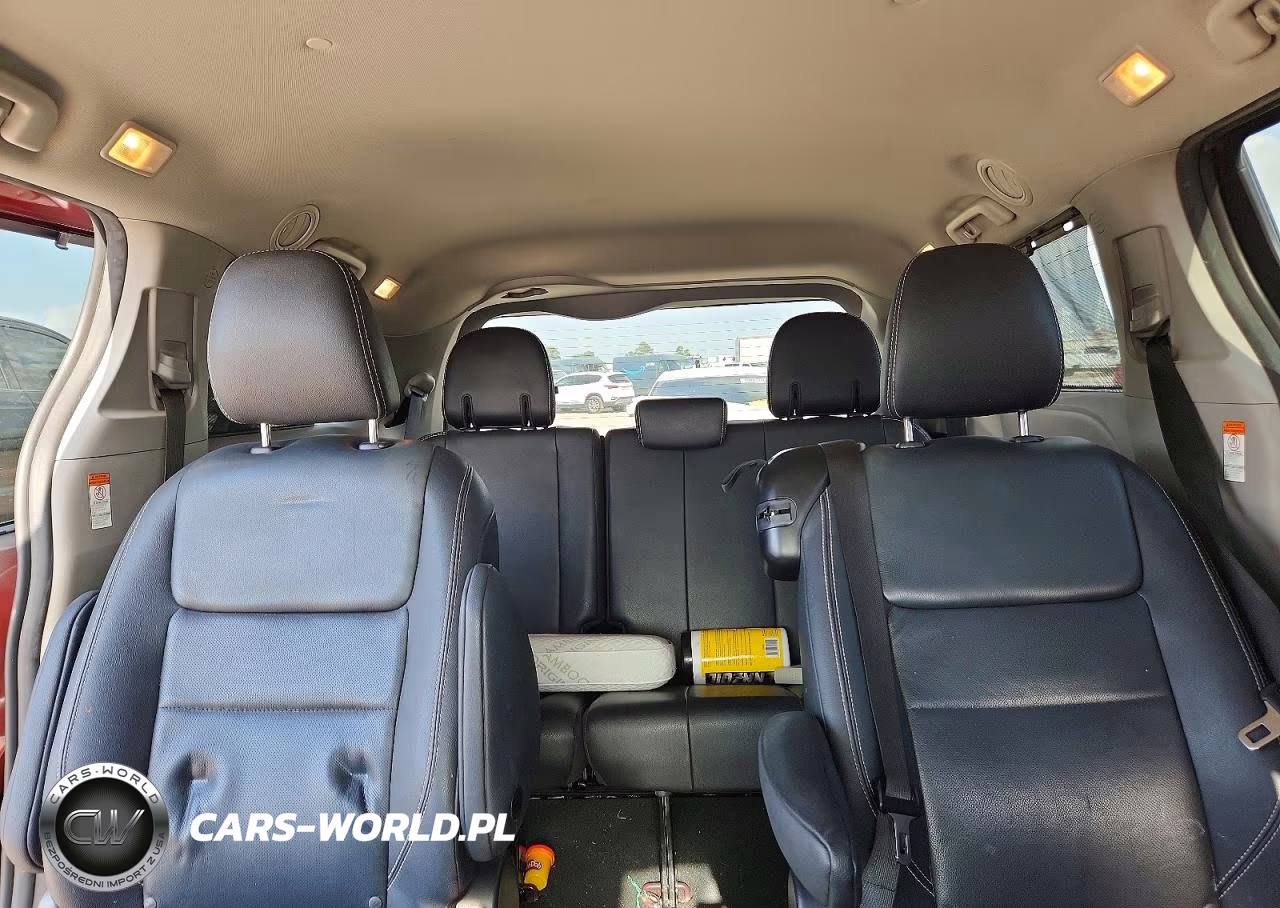 2020 Toyota Sienna Se 8-Passenger VIN:5TDXZ3DC1LS033147 - 10