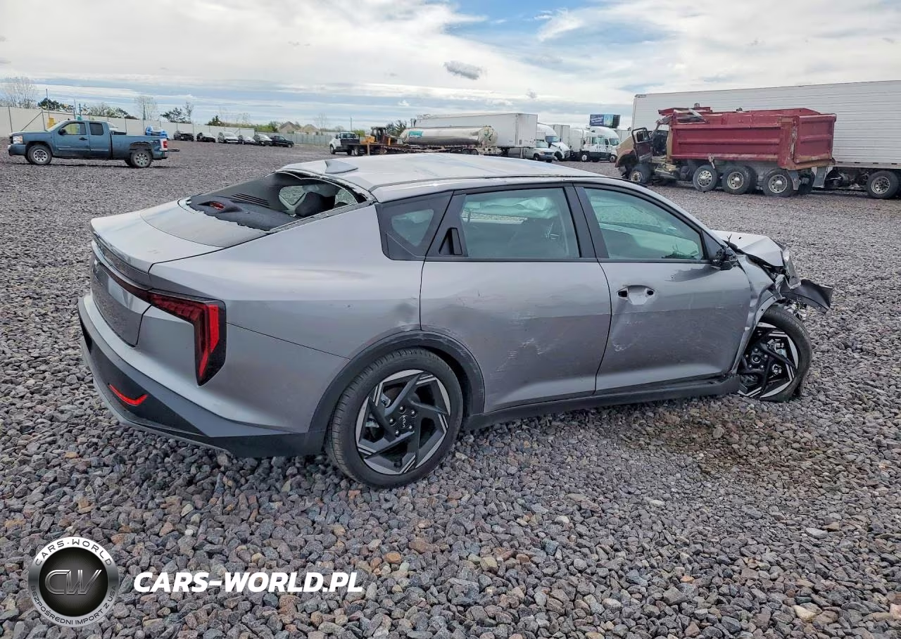 2025 Kia K4 Ex VIN:3KPFU4DE5SE180730 - 3