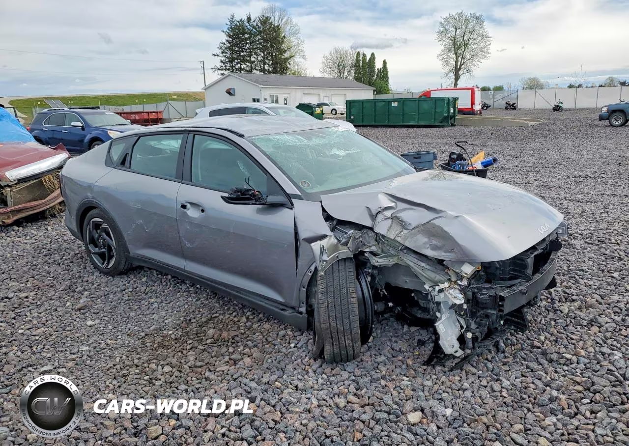 2025 Kia K4 Ex VIN:3KPFU4DE5SE180730 - 4