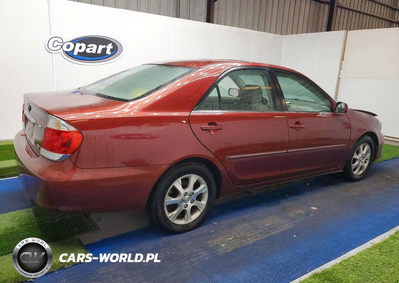 2005 Toyota Camry Xle V6 VIN:4T1BF30K85U107917 - 3