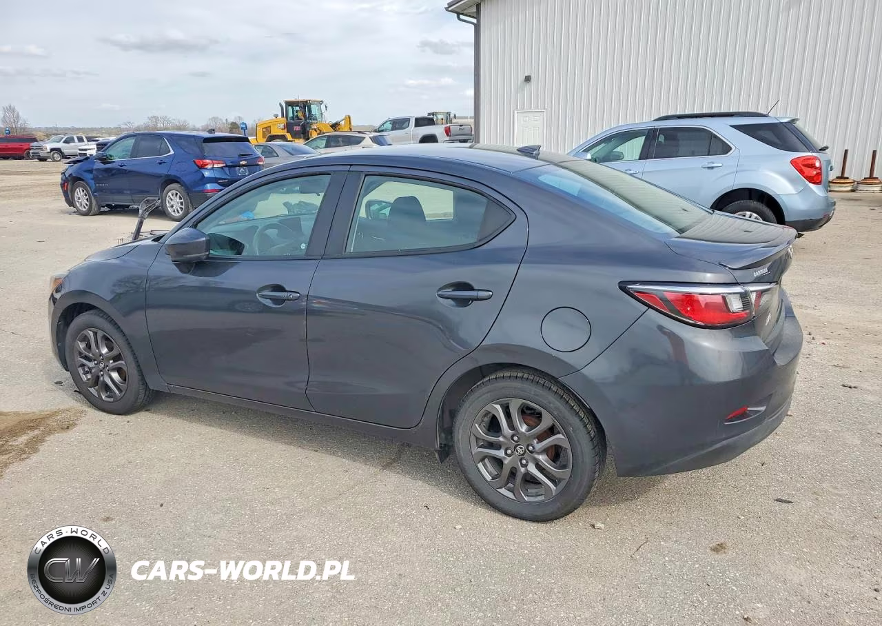2019 Toyota Yaris Le VIN:3MYDLBYV0KY509780 - 2